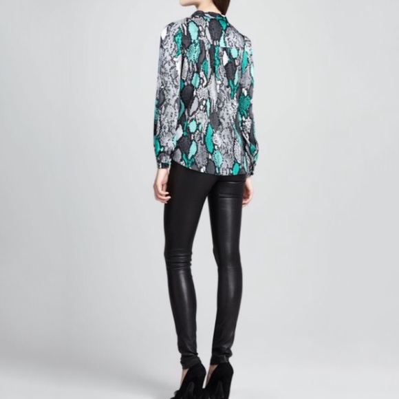 Milly Katalina Snake-Print Blouse Sz S - Picture 5 of 8